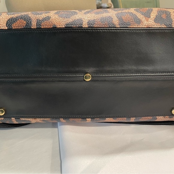 Pepper Paisley | NEW | 100% Nappa Leather Carry All Bag | Leopard Print - Picture 9 of 11